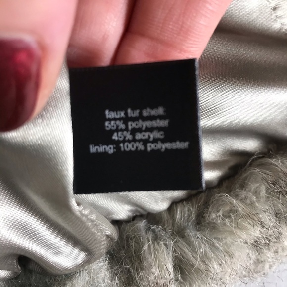 The Limited M/L faux fur vest tan/gray - Picture 7 of 9